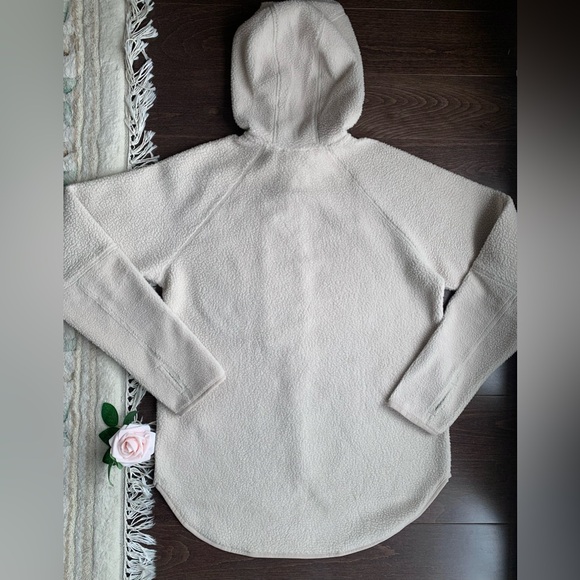 H&M Sport Fleece Teddy Jacket - Picture 6 of 8